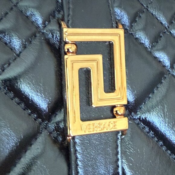 VERSACE QUILTED BLACK LEATHER ZIP AROUND LONG WALLET, 1007135 - Picture 8 of 15